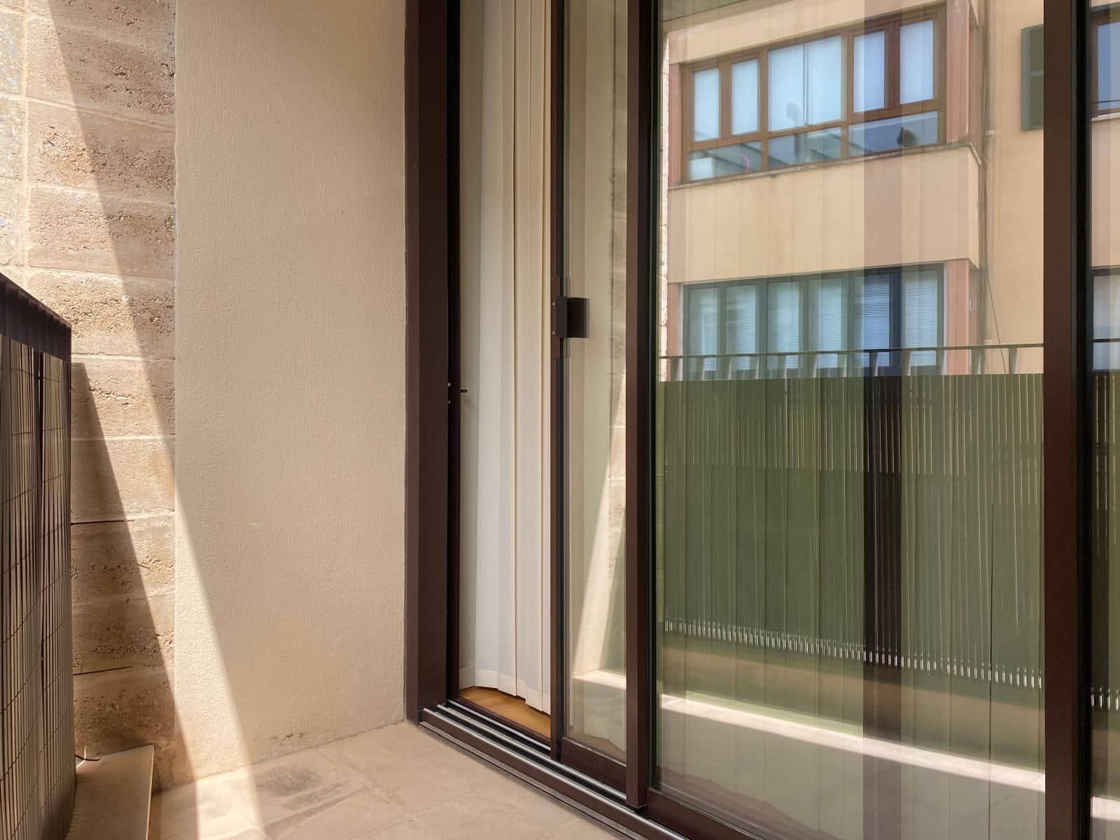 Appartement de 2 chambres à louer à Palma de Mallorca avec piscine - 1 650 € (Ref: 9977967)