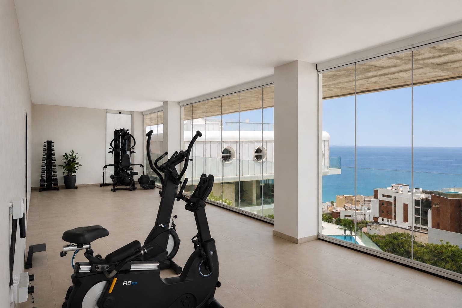 4 slaapkamer Appartement te koop in Fuengirola met zwembad - € 1.490.000 (Ref: 9981478)