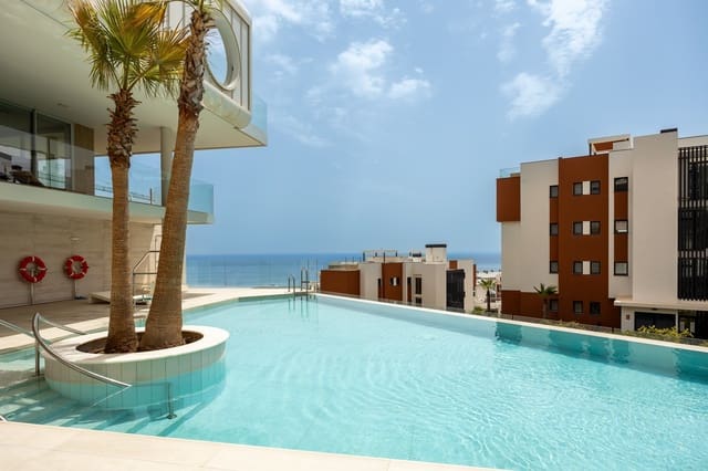 4 soveværelse Lejlighed til salg i Fuengirola med swimmingpool garage - € 1.490.000 (Ref: 9981478)