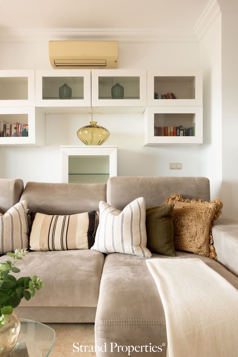 Apartamento de 2 habitaciones en Mijas Costa en venta con piscina - 319.000 € (Ref: 9981679)