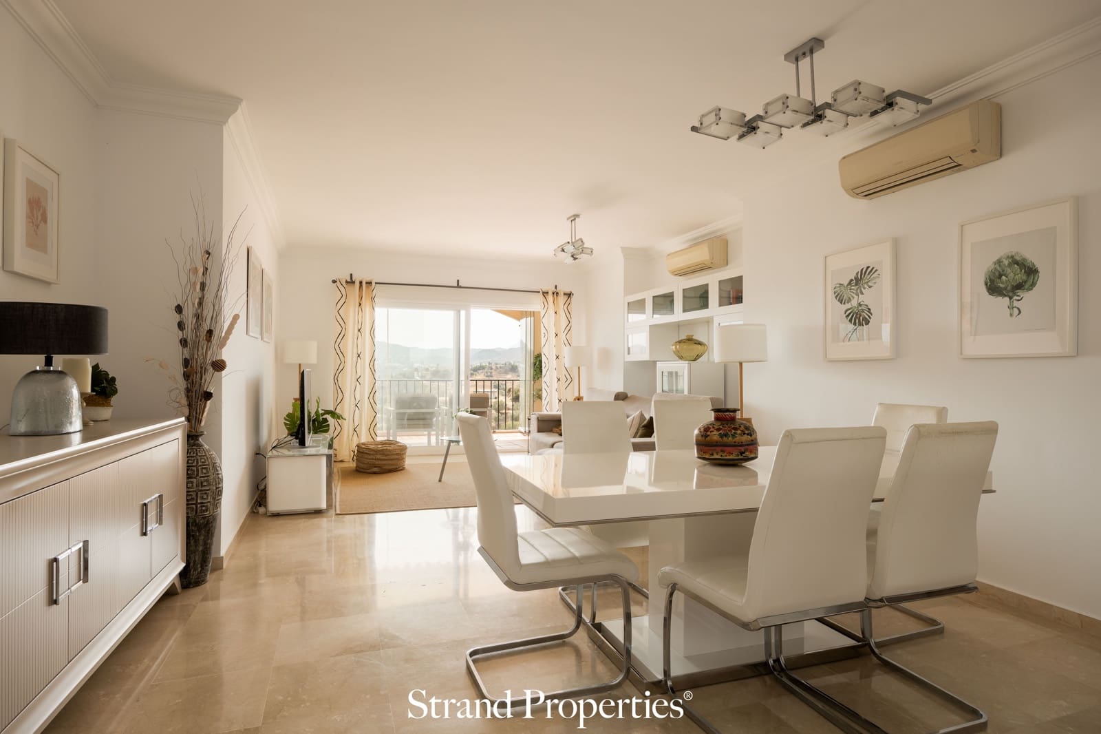 Apartamento de 2 habitaciones en Mijas Costa en venta con piscina - 319.000 € (Ref: 9981679)
