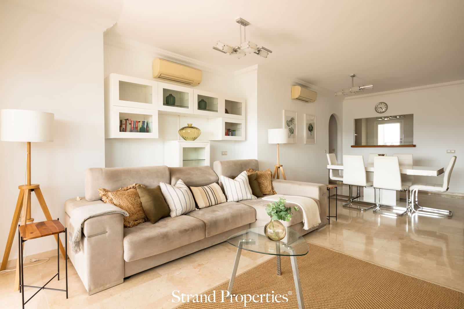Apartamento de 2 habitaciones en Mijas Costa en venta con piscina - 319.000 € (Ref: 9981679)