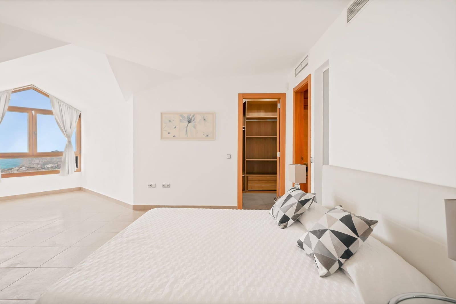 3 soverom Leilighet til salgs i Benalmadena med svømmebasseng garasje - € 698 250 (Ref: 9983909)
