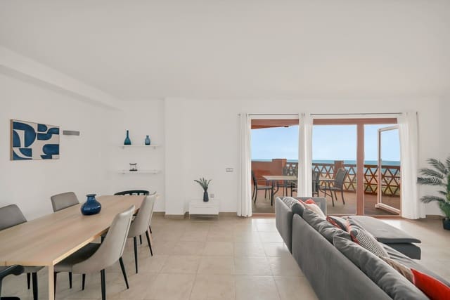 Apartamento de 3 habitaciones en La Capellanía - El Higuerón, Benalmádena en venta con piscina garaje - 698.250 € (Ref: 9983909)