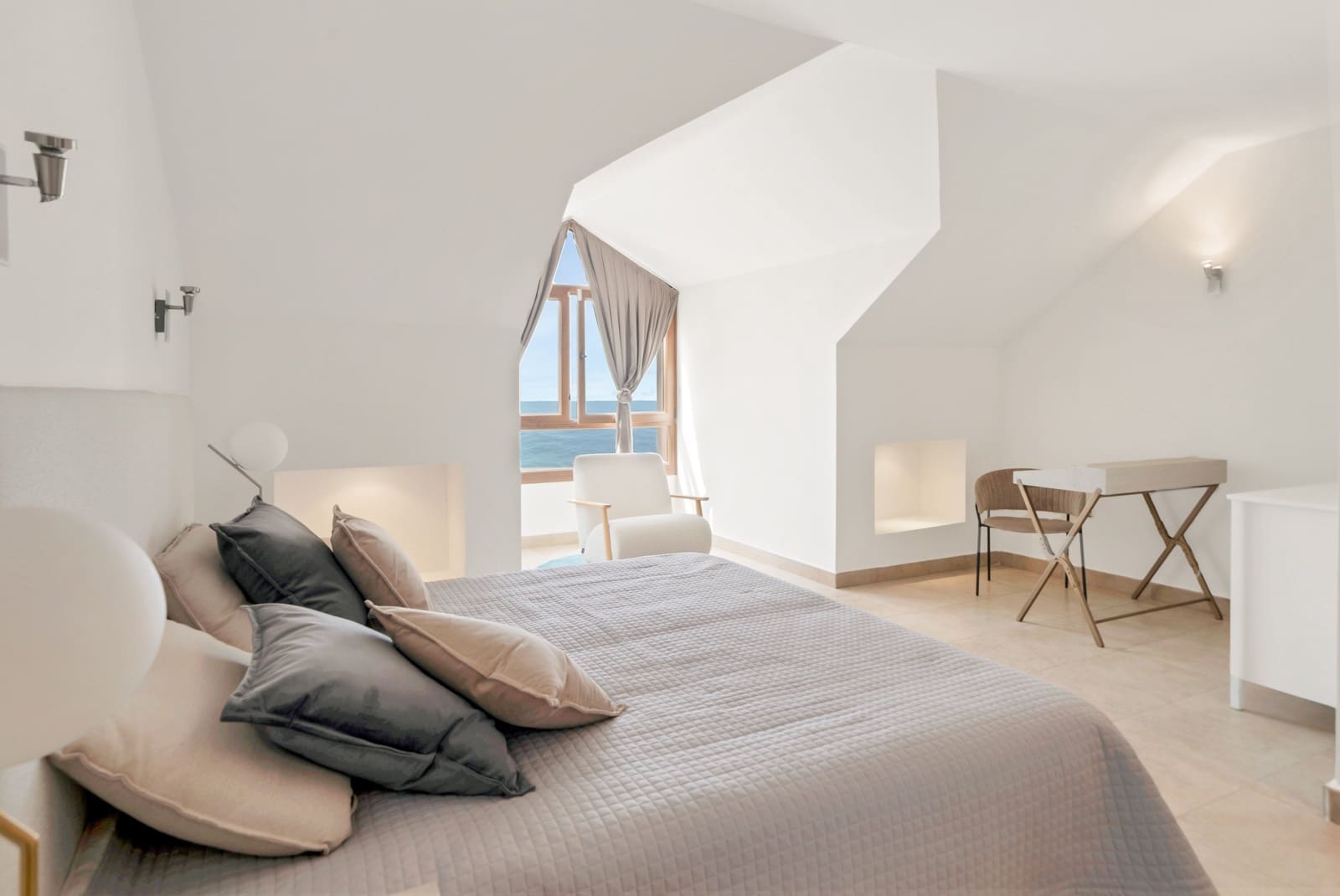 3 soveværelse Lejlighed til salg i Benalmadena med swimmingpool garage - € 651.000 (Ref: 9983910)