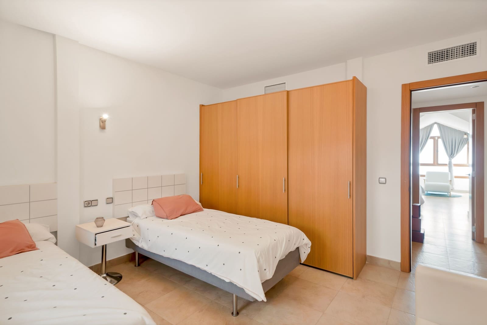 3 soveværelse Lejlighed til salg i Benalmadena med swimmingpool garage - € 651.000 (Ref: 9983910)