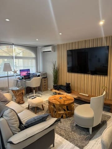 3 soveværelse Lejlighed til salg i Los Pacos, Fuengirola med swimmingpool - € 498.000 (Ref: 9984001)