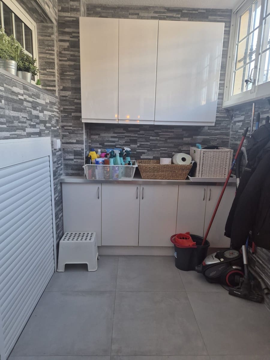 Apartamento de 3 habitaciones en Fuengirola en venta - 498.000 € (Ref: 9984001)