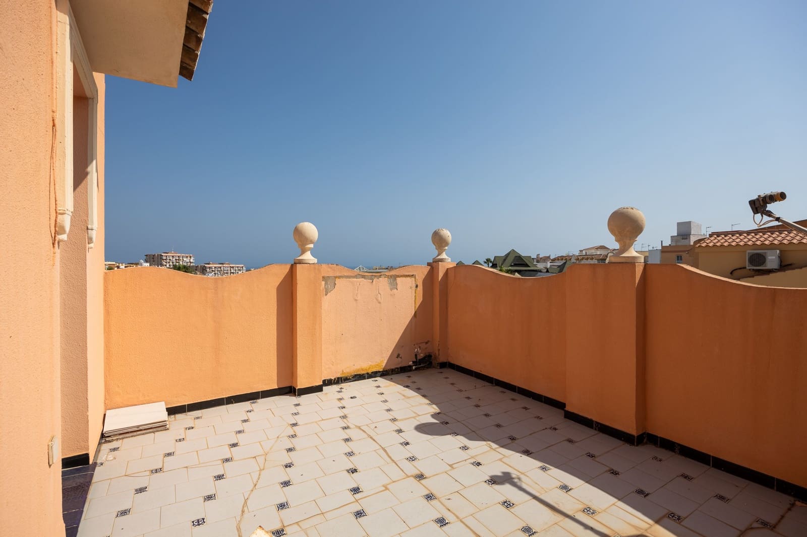 Byhus til salg i Benalmadena - € 1.390.300 (Ref: 9985889)