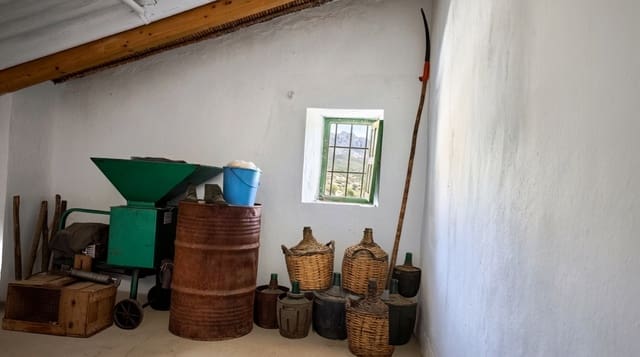 5 soverom Finca/Herregård til salgs i Alora - € 170 000 (Ref: 9986186)