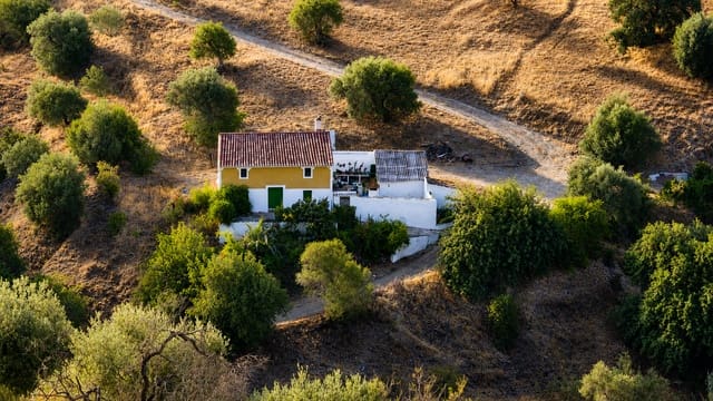 5 soverom Finca/Herregård til salgs i Alora - € 170 000 (Ref: 9986186)