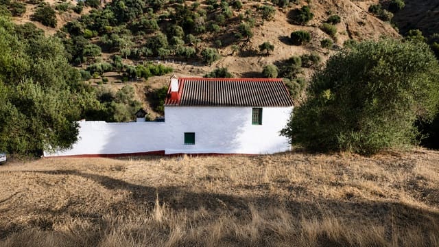 5 soverom Finca/Herregård til salgs i Alora - € 170 000 (Ref: 9986186)