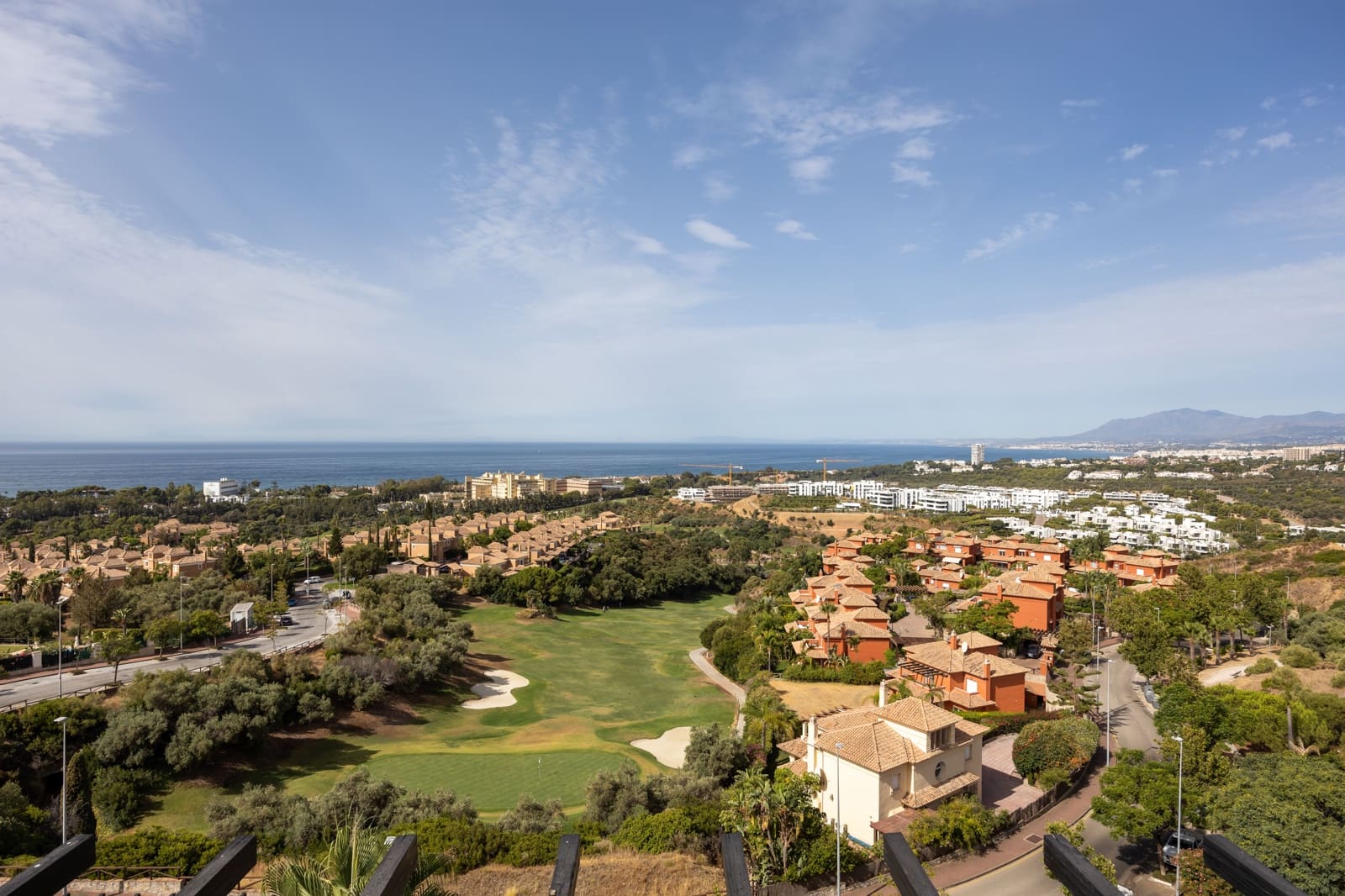 3 sypialnia Willa na sprzedaż w Marbella z basenem garażem - 1 600 000 € (Ref: 9986236)