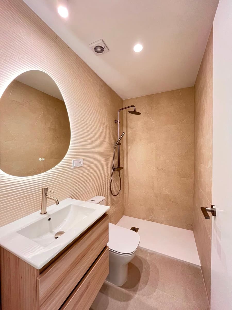 Apartamento de 3 habitaciones en Málaga ciudad en venta - 340.000 € (Ref: 9989858)