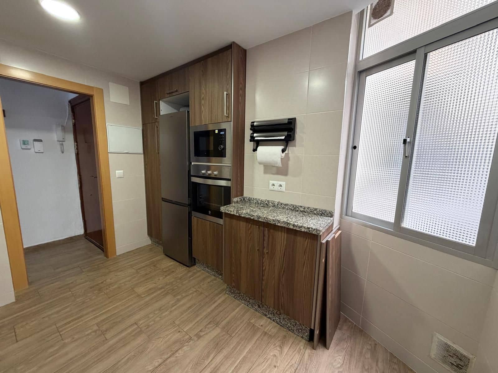Appartement à louer à Malaga ville - 1 400 € (Ref: 9996415)