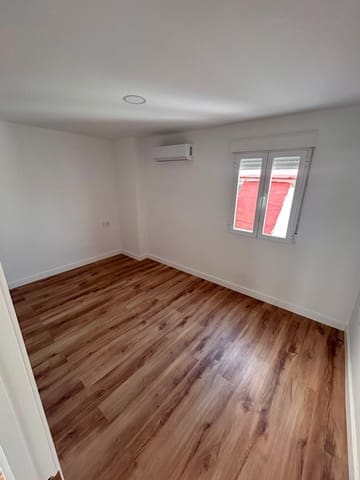 3 slaapkamer Flat te koop in Jaén stad - € 169.000 (Ref: 9997299)