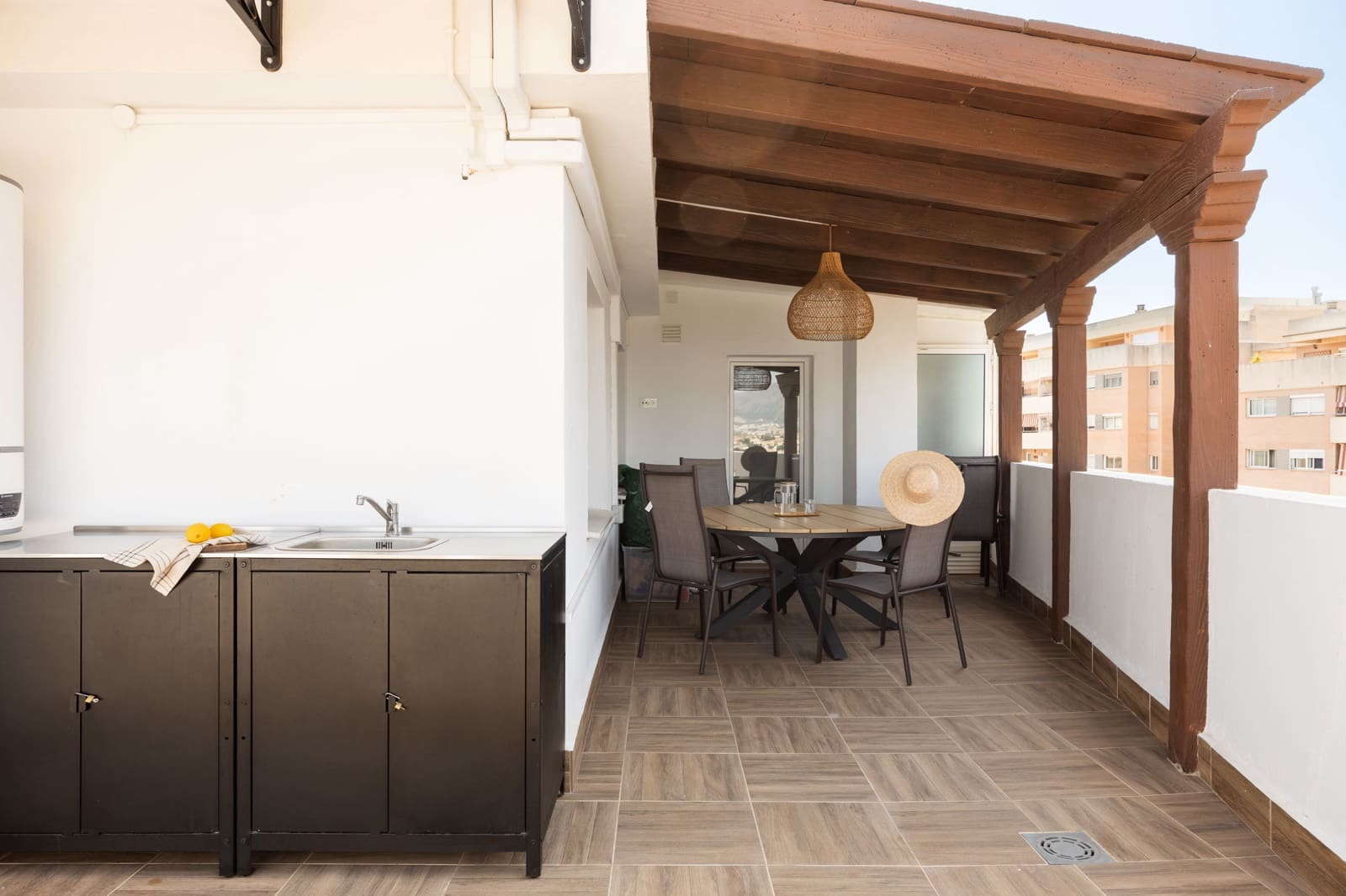 3 sypialnia Penthouse na sprzedaż w Mijas Costa z basenem garażem - 540 000 € (Ref: 9998058)