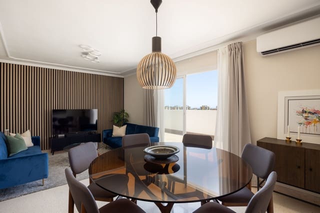 3 sypialnia Penthouse na sprzedaż w Mijas Costa, Mijas z basenem garażem - 540 000 € (Ref: 9998058)