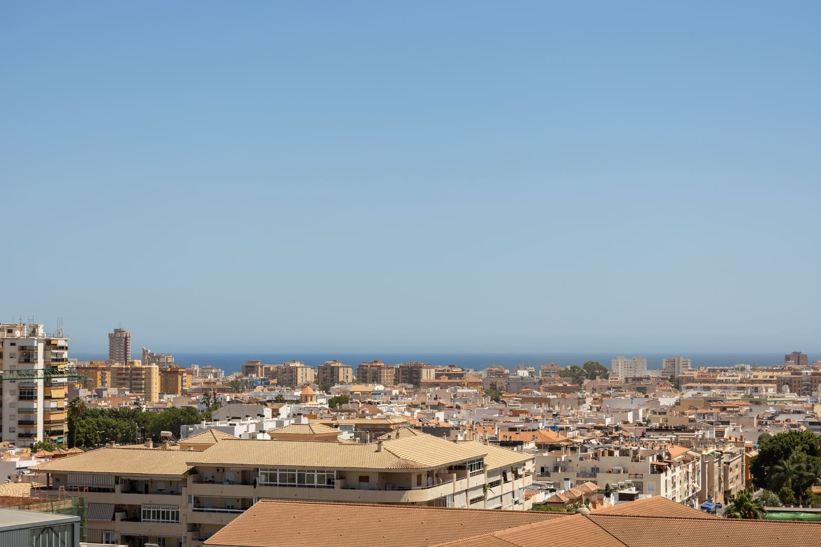 3 sypialnia Penthouse na sprzedaż w Mijas Costa z basenem garażem - 540 000 € (Ref: 9998058)