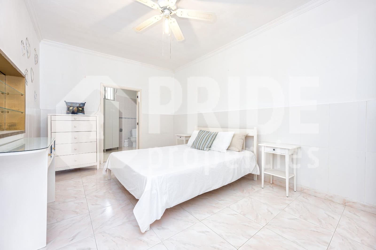 3 makuuhuone Paritalo myytävänä paikassa Playa del Ingles - 620 000 € (Ref: 10027398)