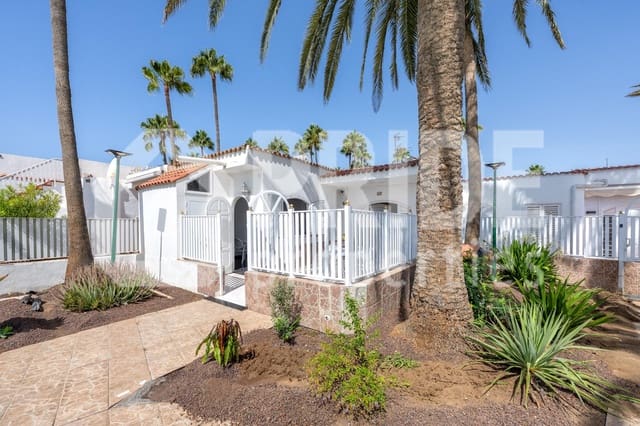 3 makuuhuone Paritalo myytävänä paikassa Playa del Inglés, San Bartolomé de Tirajana - 620 000 € (Ref: 10027398)