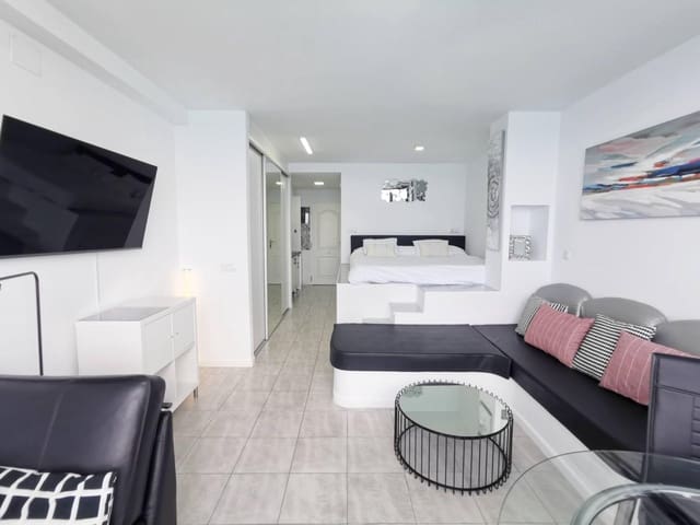 Studio til salgs i San Bartolomé de Tirajana med svømmebasseng - € 193 000 (Ref: 9129793)