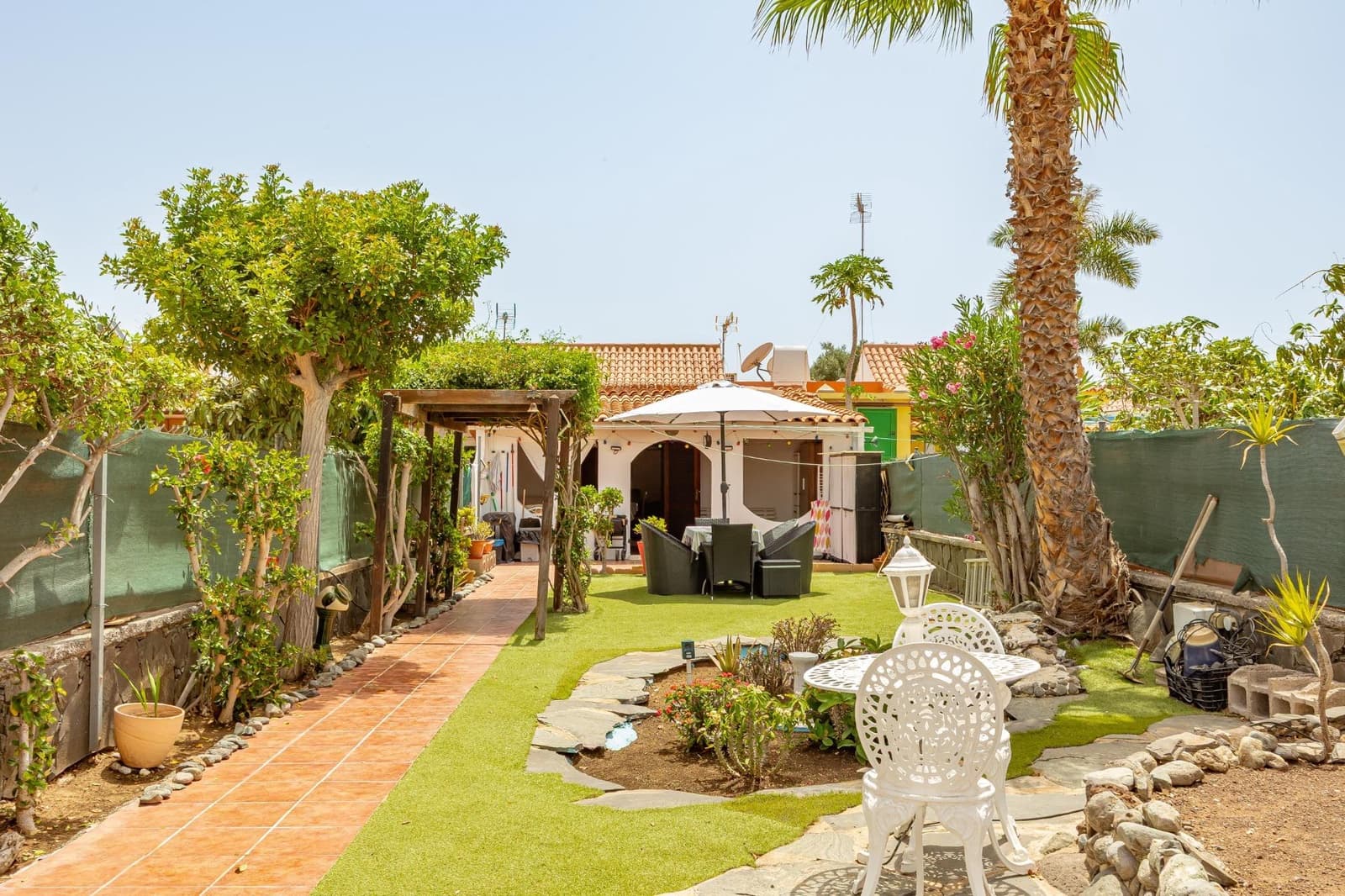 2 soveværelse Rækkehus til salg i Maspalomas med swimmingpool - € 430.000 (Ref: 9181092)