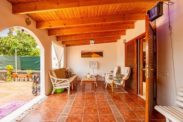 2 quarto Moradia em Banda para venda em Maspalomas, San Bartolomé de Tirajana com piscina - 430 000 € (Ref: 9181092)