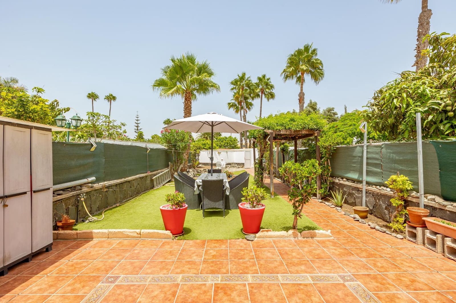 2 soveværelse Rækkehus til salg i Maspalomas med swimmingpool - € 430.000 (Ref: 9181092)