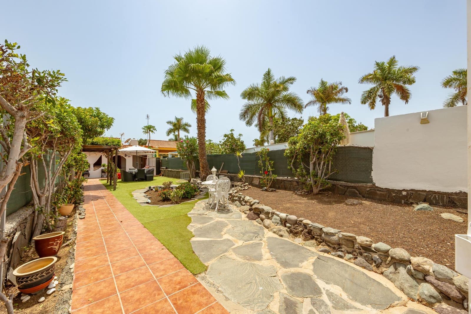 2 soveværelse Rækkehus til salg i Maspalomas med swimmingpool - € 430.000 (Ref: 9181092)