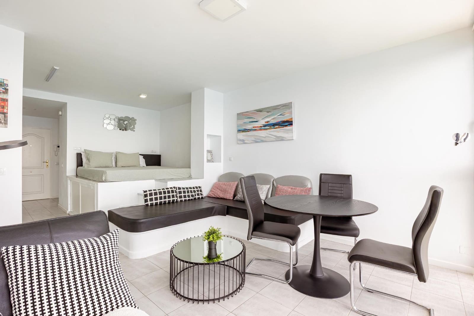 Studio til salg i San Bartolome de Tirajana med swimmingpool - € 189.900 (Ref: 9226672)