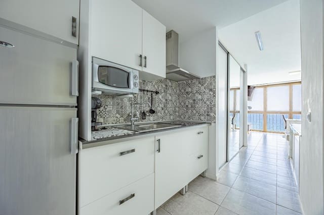 Studio til salg i San Bartolomé de Tirajana med swimmingpool - € 189.900 (Ref: 9226673)