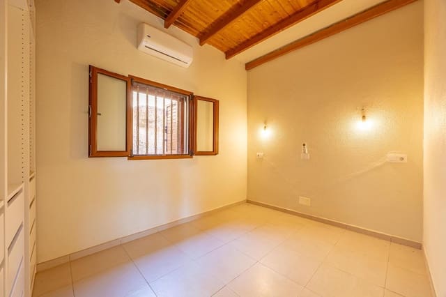 2 chambre Finca/Maison de Campagne à vendre à Vega de San Mateo avec piscine garage - 249 900 € (Ref: 9262660)