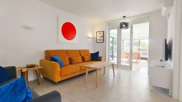 3 makuuhuone Bungalow vuokrattavana paikassa Playa del Inglés, San Bartolomé de Tirajana mukana uima-altaan - 2 100 € (Ref: 9452202)