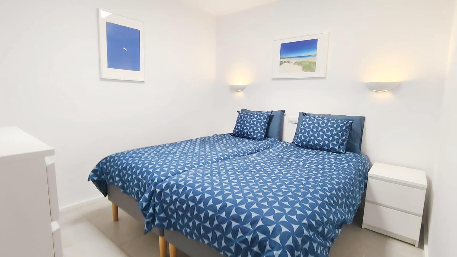 Bungalow de 3 chambres à louer à Playa del Ingles avec piscine - 2 100 € (Ref: 9452202)