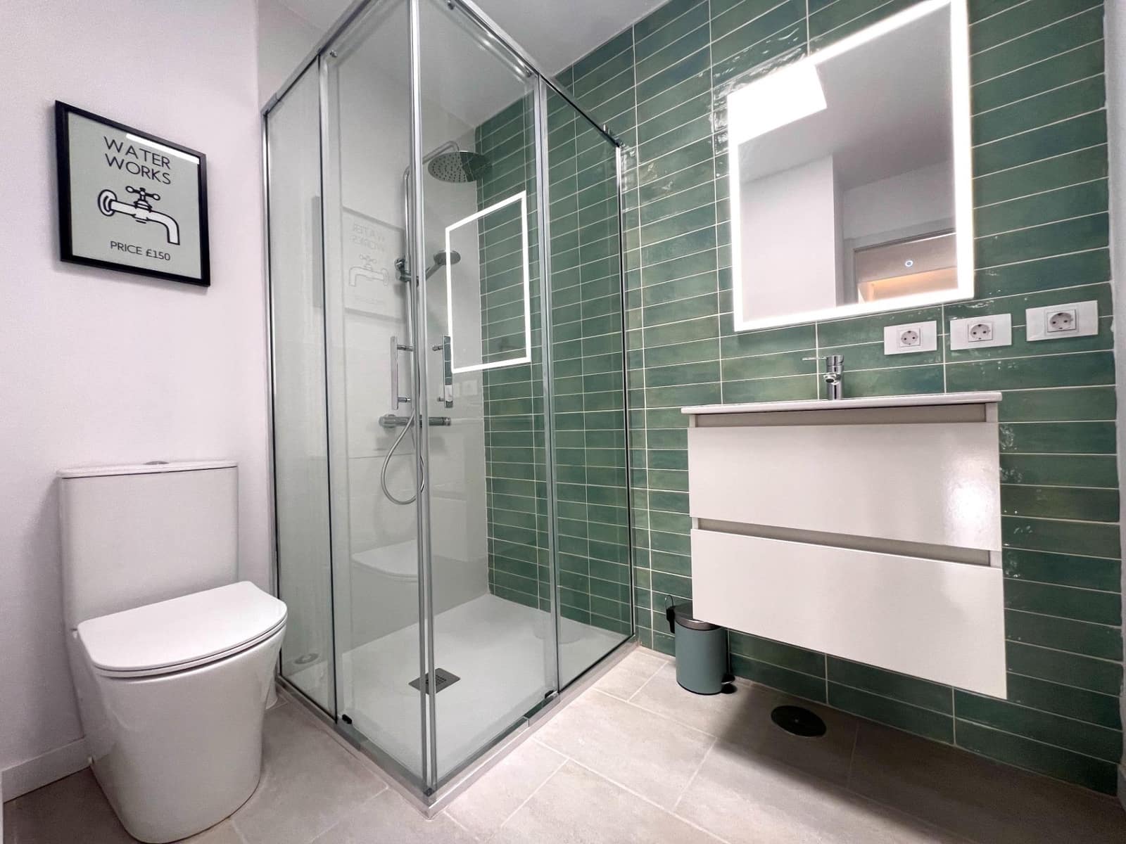 Bungalow de 3 chambres à louer à Playa del Ingles avec piscine - 2 100 € (Ref: 9452202)