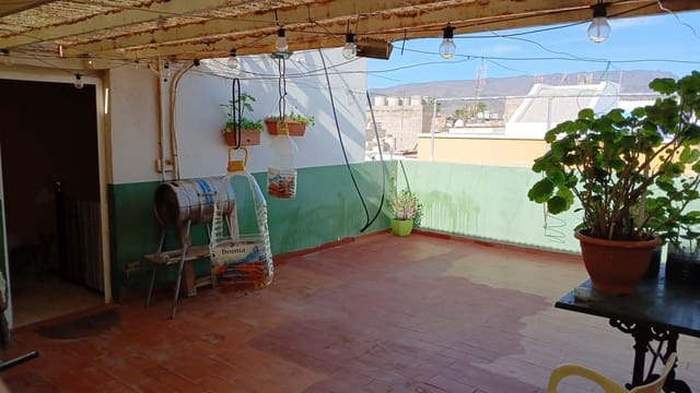 3 soveværelse Lejlighed til salg i San Bartolomé de Tirajana - € 160.000 (Ref: 9536004)