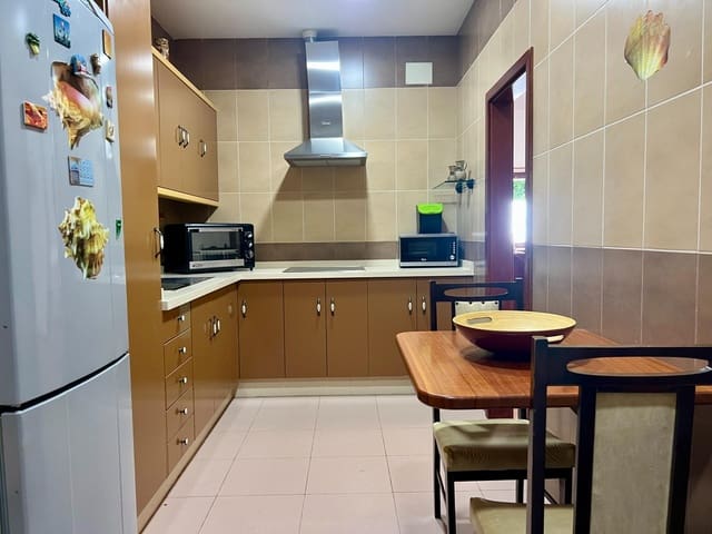 3 soveværelse Lejlighed til salg i San Bartolomé de Tirajana - € 160.000 (Ref: 9536004)