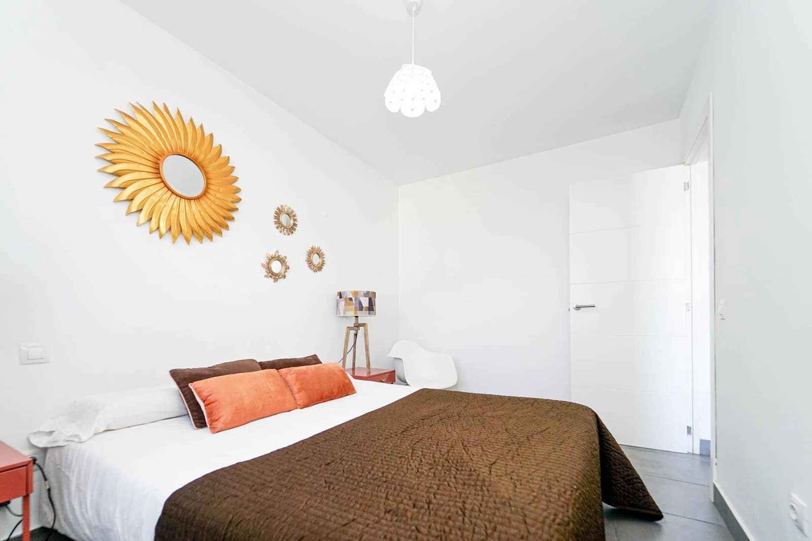 Bungalow de 2 habitaciones en Sonneland en venta con piscina - 305.000 € (Ref: 9551622)