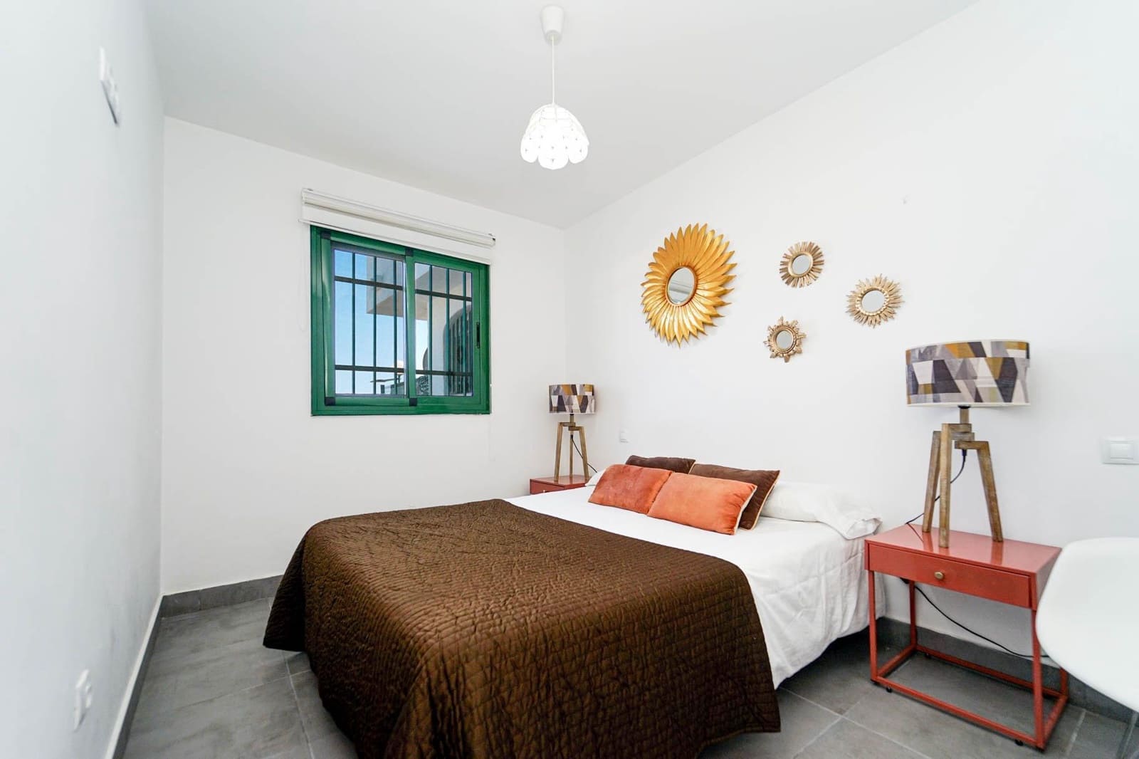 Bungalow de 2 habitaciones en Sonneland en venta con piscina - 305.000 € (Ref: 9551622)