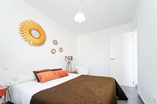 Bungalow de 2 habitaciones en Sonneland, San Bartolomé de Tirajana en venta con piscina - 305.000 € (Ref: 9551622)