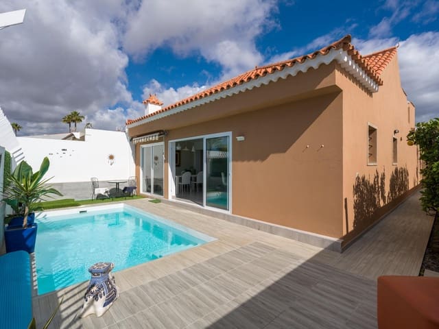 3 slaapkamer Bungalow te koop in Playa del Inglés, San Bartolomé de Tirajana met zwembad - € 940.000 (Ref: 9596230)