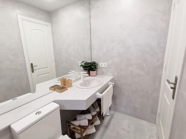 1 slaapkamer Bungalow te koop in San Bartolomé de Tirajana met zwembad - € 219.000 (Ref: 9625755)