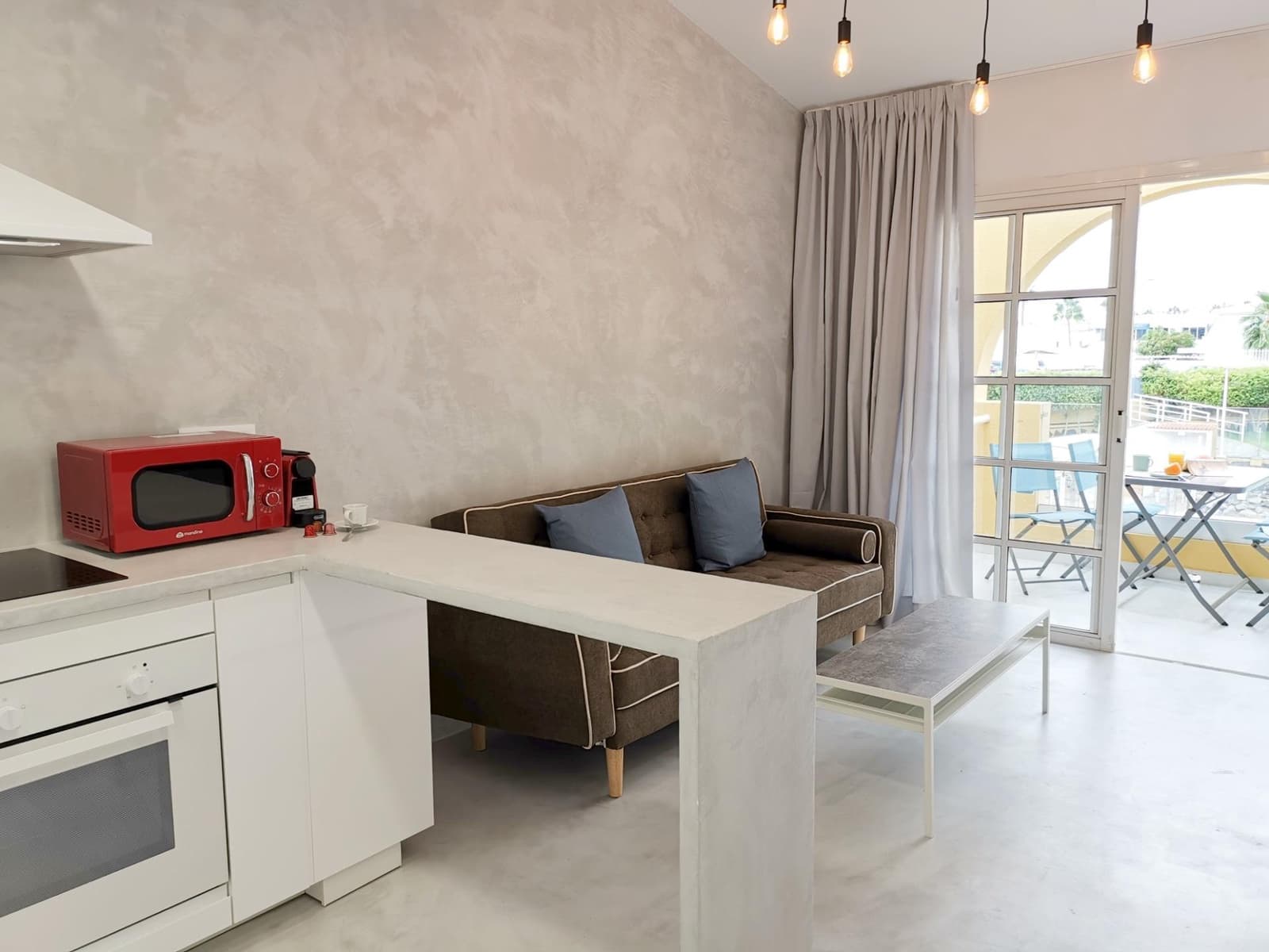 1 slaapkamer Bungalow te koop in San Bartolome de Tirajana met zwembad - € 219.000 (Ref: 9625755)