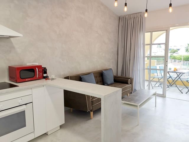 1 slaapkamer Bungalow te koop in San Bartolomé de Tirajana met zwembad - € 219.000 (Ref: 9625755)