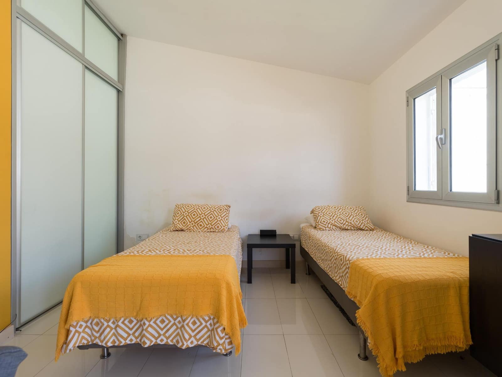 Bungalow for sale in Playa del Ingles - € 324,000 (Ref: 9752115)