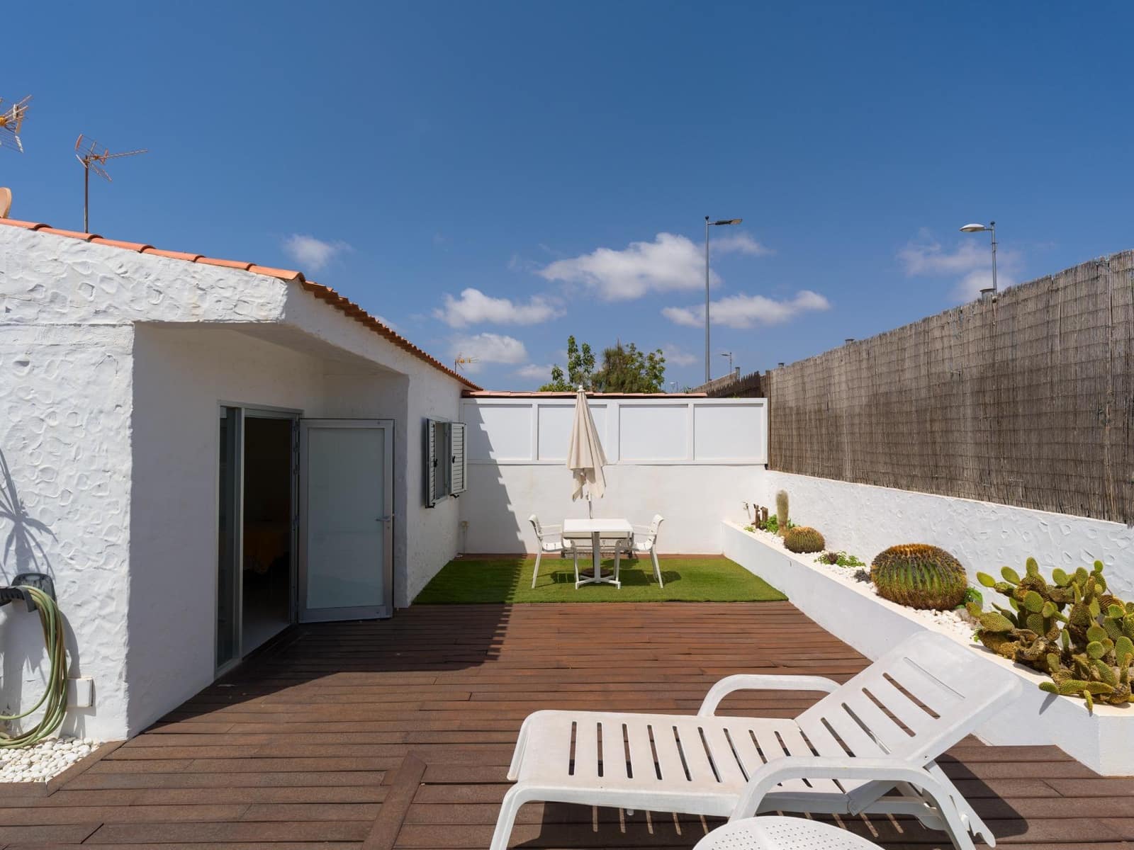 Bungalow for sale in Playa del Ingles - € 324,000 (Ref: 9752115)
