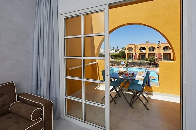 1 quarto Bungalow para arrendar em San Bartolomé de Tirajana com piscina - 1 150 € (Ref: 9811974)