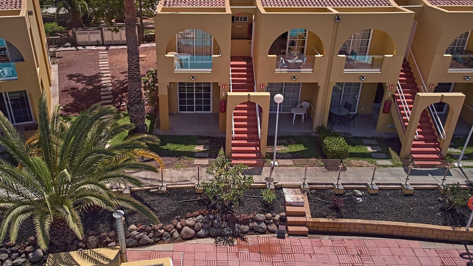 1 quarto Bungalow para arrendar em San Bartolome de Tirajana com piscina - 1 150 € (Ref: 9811974)