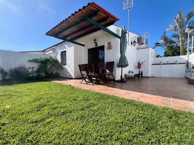 Bungalow de 1 habitación en Playa del Inglés, San Bartolomé de Tirajana en alquiler con piscina - 1.200 € (Ref: 9811975)